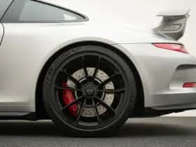 Porsche 911 (2015) thumbnail 16