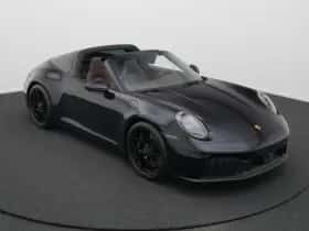Porsche 911 (2026) thumbnail 4