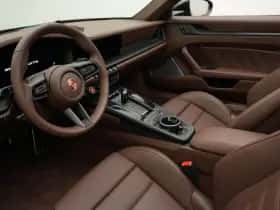 Porsche 911 (2026) thumbnail 34