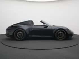 Porsche 911 (2026) thumbnail 6