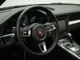 Porsche 911 (2016) thumbnail 27