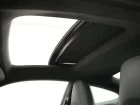 Porsche 911 (2016) thumbnail 31