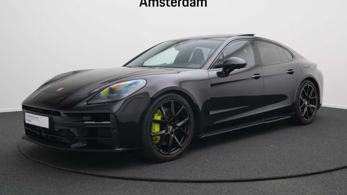 Porsche Panamera (2024) — foto 1