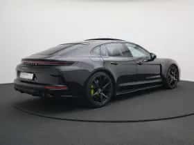 Porsche Panamera (2024) thumbnail 3