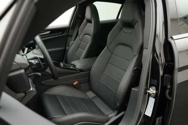 Porsche Panamera (2024) thumbnail 6