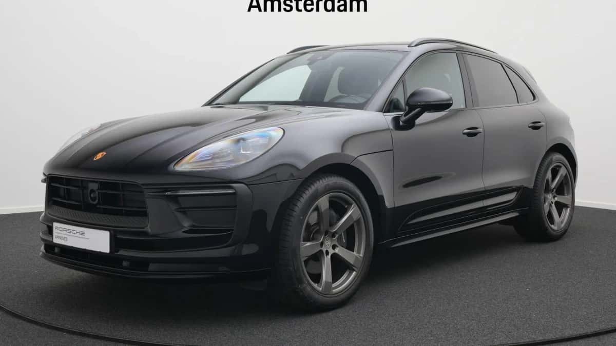 Porsche Macan (2022) — foto 1