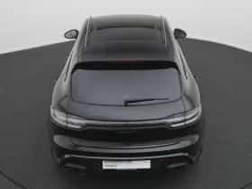 Porsche Macan (2022) thumbnail 21