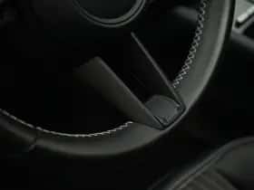 Porsche Macan (2022) thumbnail 29