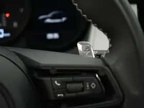 Porsche Macan (2022) thumbnail 40
