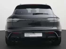 Porsche Macan (2022) thumbnail 9