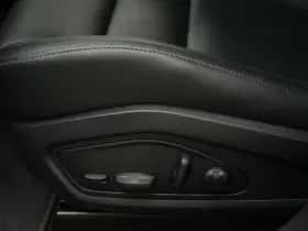 Porsche Taycan (2021) thumbnail 24
