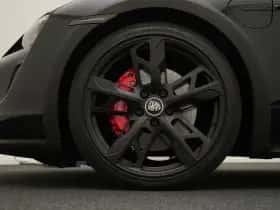 Porsche Taycan (2021) thumbnail 4