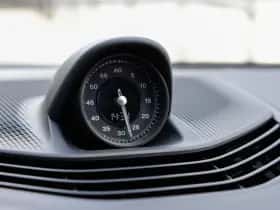 Porsche Taycan (2023) thumbnail 22