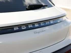 Porsche Taycan (2023) thumbnail 10