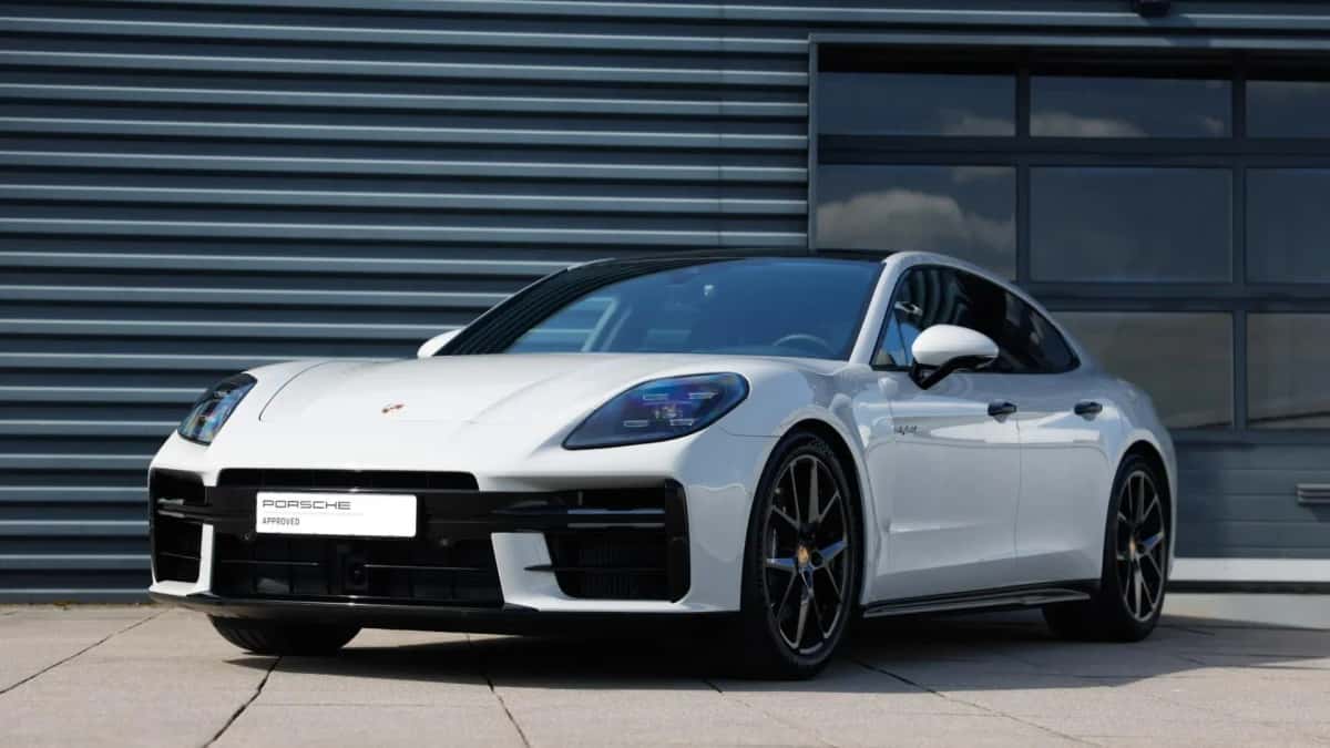 Porsche Panamera (2024) — foto 1