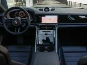 Porsche Panamera (2024) thumbnail 7