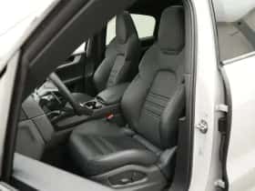 Porsche Cayenne (2025) thumbnail 6