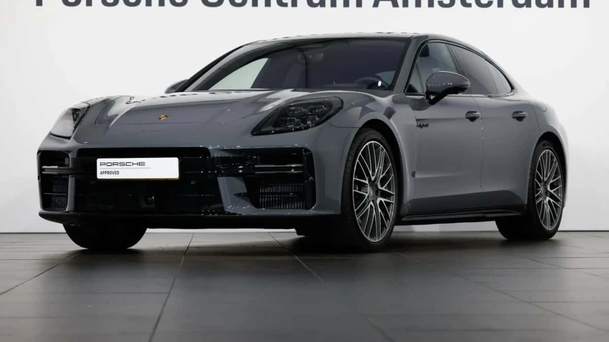 Porsche Panamera (2026) — foto 1