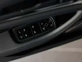 Porsche Panamera (2026) thumbnail 12