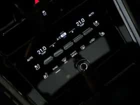 Porsche Panamera (2026) thumbnail 26