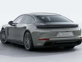 Porsche Panamera (2026) thumbnail 3