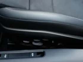 Porsche 911 (2024) thumbnail 16