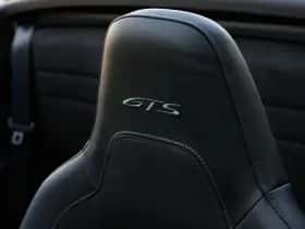 Porsche 911 (2024) thumbnail 17