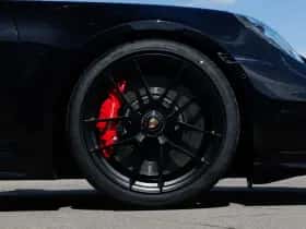 Porsche 911 (2024) thumbnail 4
