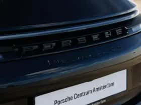 Porsche 911 (2024) thumbnail 10
