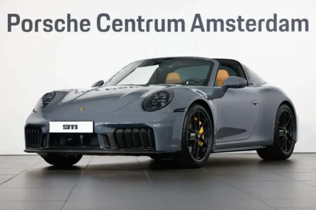 Porsche 911 (2026) thumbnail 1