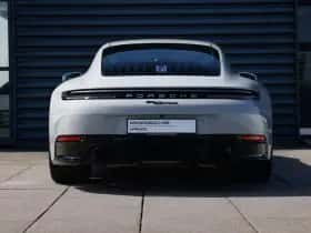 Porsche 911 (2024) thumbnail 12