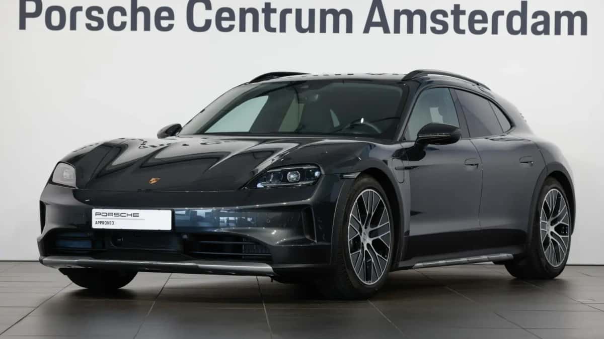 Porsche Taycan (2024) — foto 1