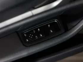 Porsche Taycan (2024) thumbnail 14
