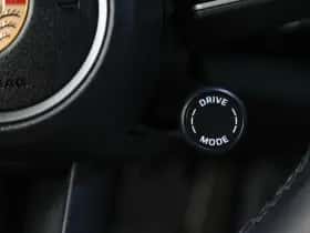 Porsche Taycan (2024) thumbnail 19