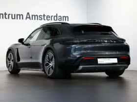 Porsche Taycan (2024) thumbnail 3