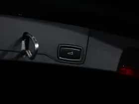 Porsche Taycan (2024) thumbnail 24