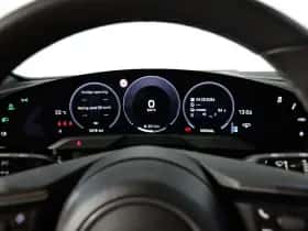 Porsche Taycan (2024) thumbnail 9