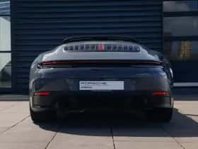 Porsche 911 (2024) thumbnail 12