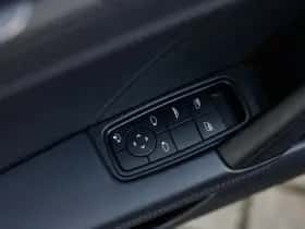 Porsche 911 (2024) thumbnail 14
