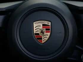 Porsche 911 (2024) thumbnail 21