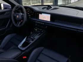Porsche 911 (2024) thumbnail 7