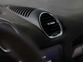 Porsche 718 (2022) thumbnail 23