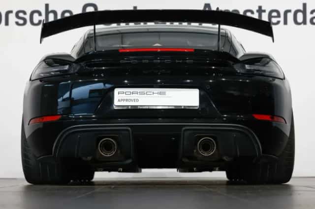 Porsche 718 (2022) thumbnail 4