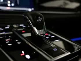 Porsche Panamera (2024) thumbnail 15