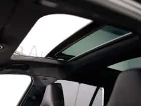 Porsche Panamera (2024) thumbnail 18