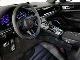 Porsche Panamera (2024) thumbnail 10