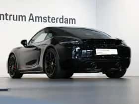 Porsche 718 (2022) thumbnail 3