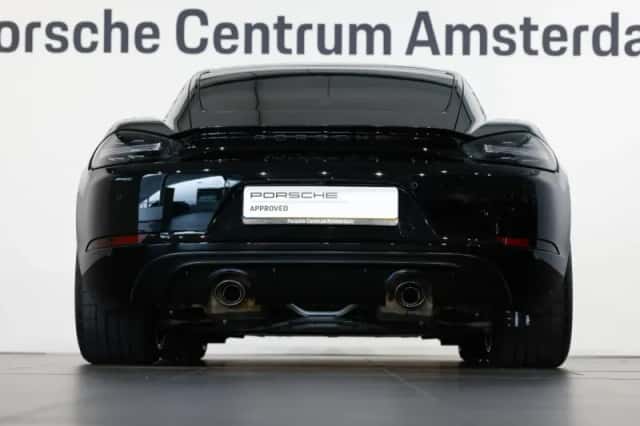 Porsche 718 (2022) thumbnail 4