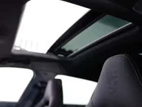 Porsche Panamera (2023) thumbnail 27