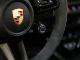 Porsche 911 (2023) thumbnail 18